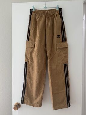 Adidas original tan cargo pants small